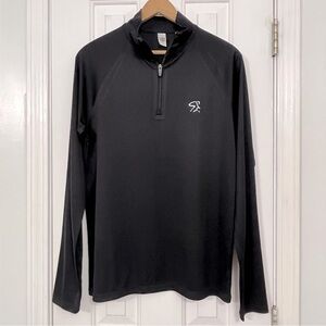 Alo Spinning black 1/4 zip pullover, size medium.